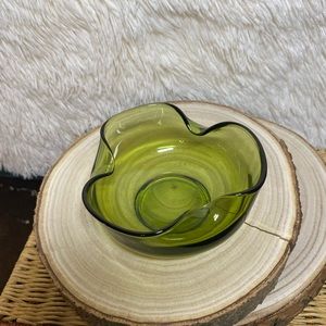Vintage green salsa bowl
